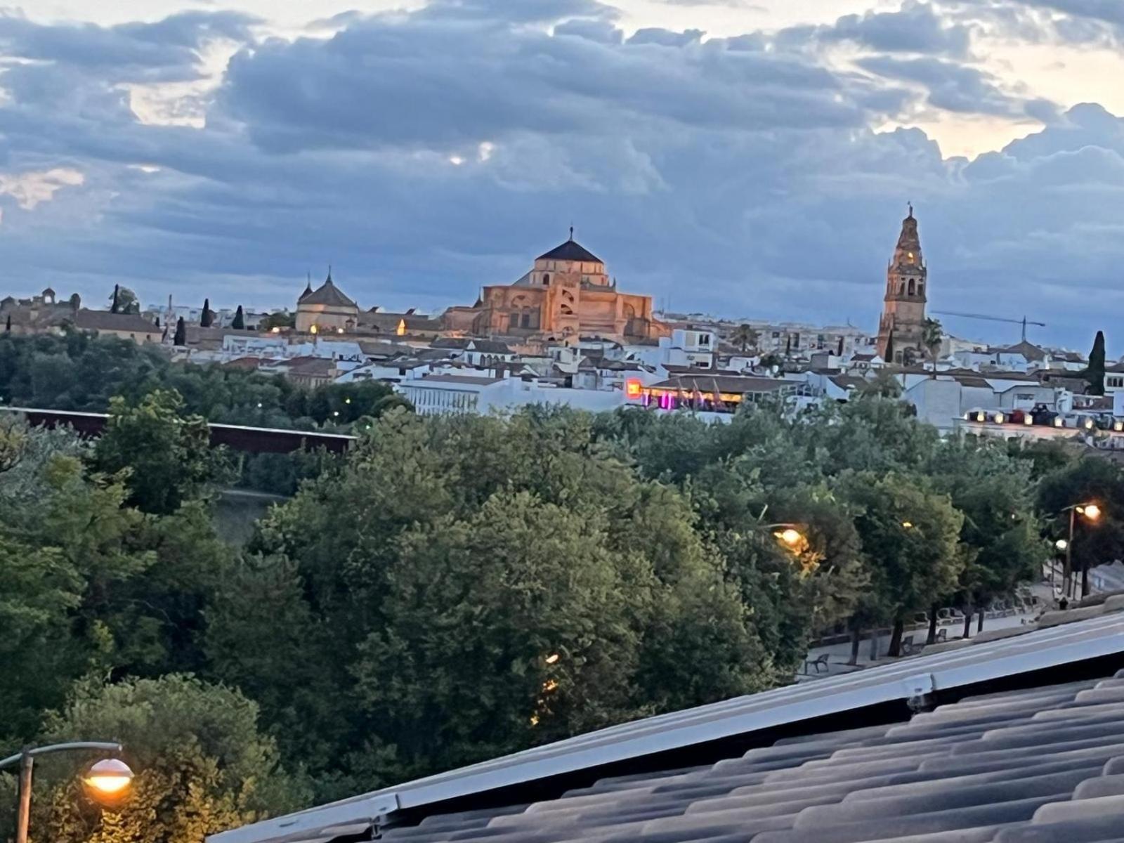 Casa Apartamento Paseo De La Ribera 32 Córdoba Eksteriør bilde